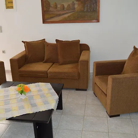 Clio Appartement *